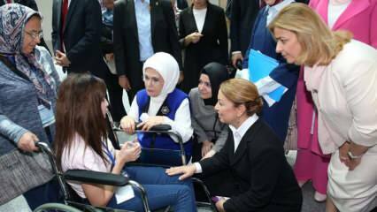 Zdieľanie „Medzinárodného dňa osôb so zdravotným postihnutím“ od prvej dámy Erdoğana!