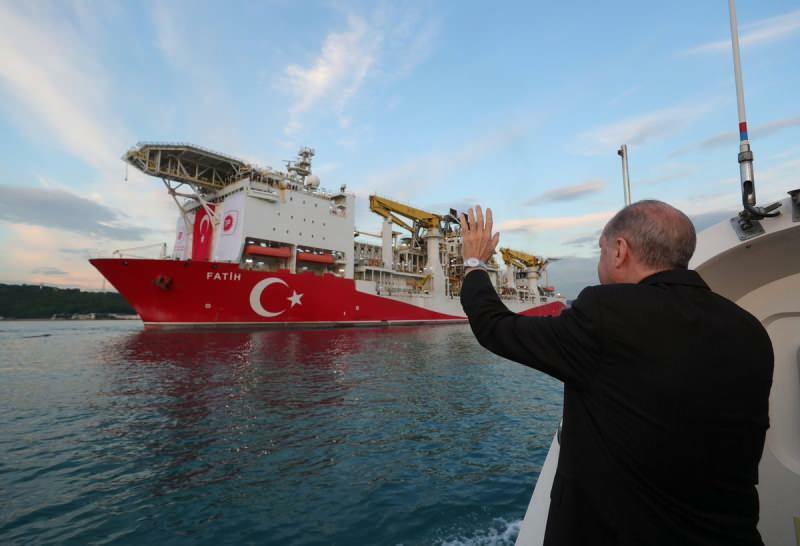 Dobyvateľ sa snaží nájsť zásoby zemného plynu v Čiernom mori 