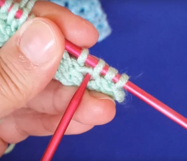 Najjednoduchšie pletenie pletené pomocou špajlí