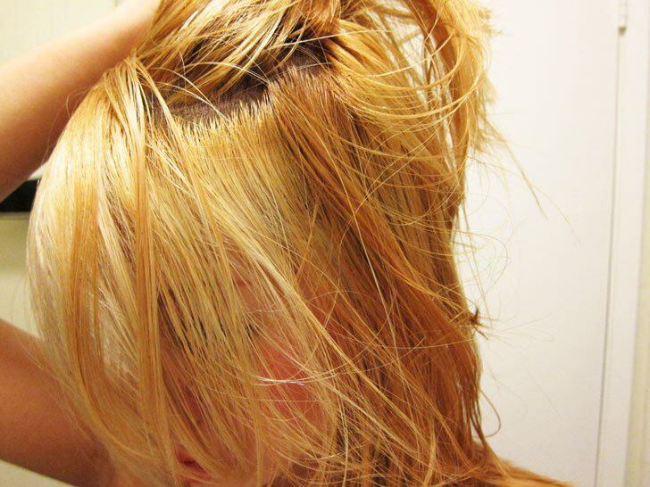 Čo je to vlasový toner a ako sa používa? Ako si vyrobiť fialový šampón doma?