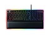 Herná klávesnica Razer Huntsman Elite: Rýchle prepínače klávesnice - Lineárne optické prepínače - Chroma RGB osvetlenie - Magnetická plyšová opierka zápästia - Špeciálne klávesy a číselník pre médiá - Klasická čierna