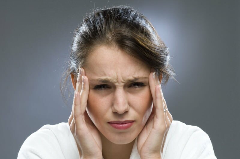 Mnoho situácií môže spôsobiť bolesti hlavy.