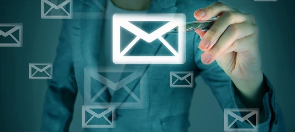 Ako rýchlejšie vytvárať e-maily pomocou textových predpovedí v programe Outlook