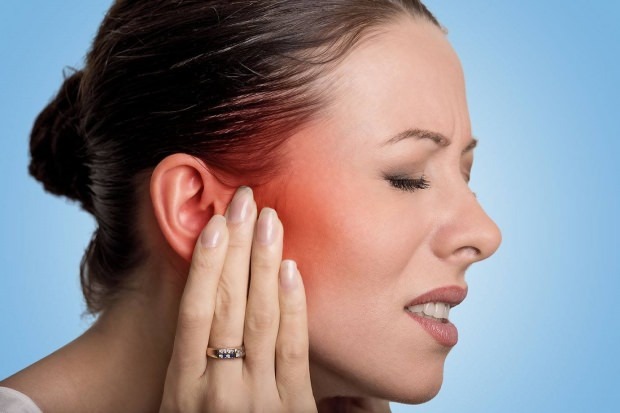príznaky hry ušných kryštálov