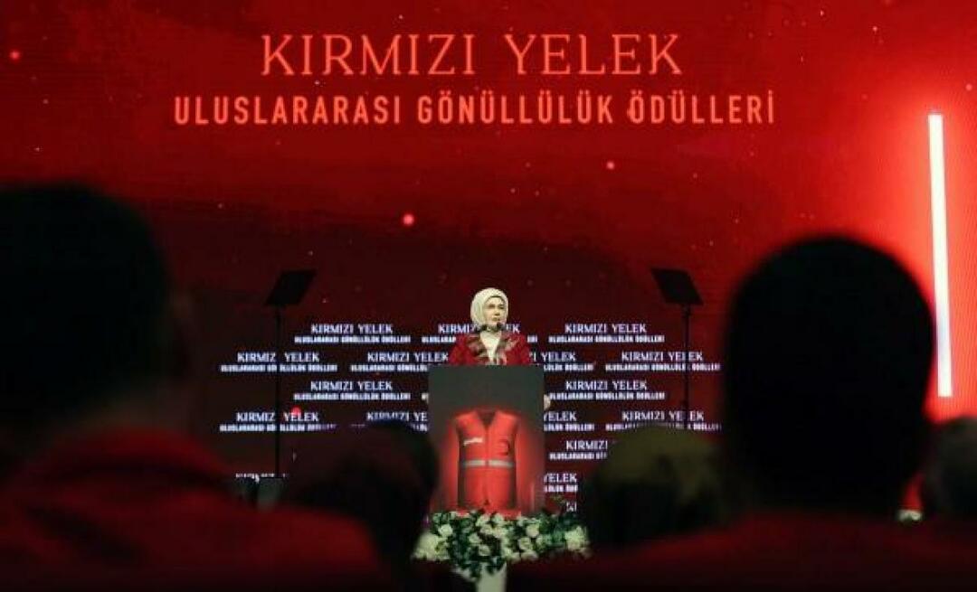 Emine Erdoğan sa podelila o Kızılayovo slávnostné odovzdávanie medzinárodných dobrovoľníckych cien „Červená vesta“
