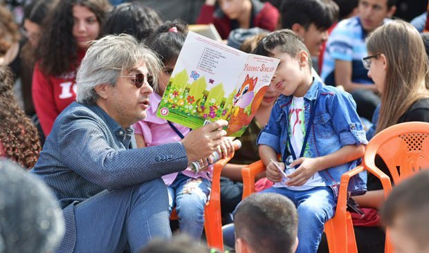 Na námestí Taksim sa stretli milovníci kníh