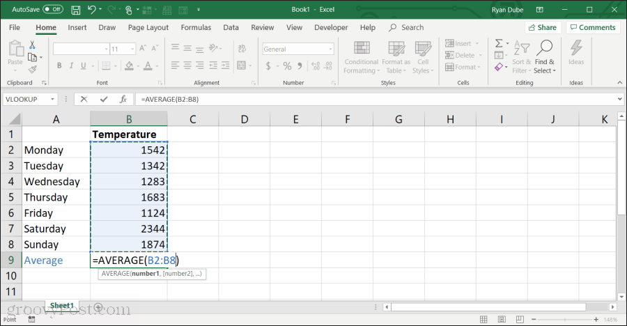 pomocou priemernej funkcie v Exceli