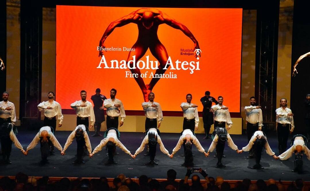  2. Turecký svetový filmový festival Korkut Ata Tanečná skupina Fire of Anatolia