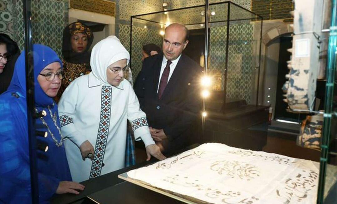 Prvá dáma Erdoğan zmysluplne navštívila palác Topkapı s manželkami hláv štátov