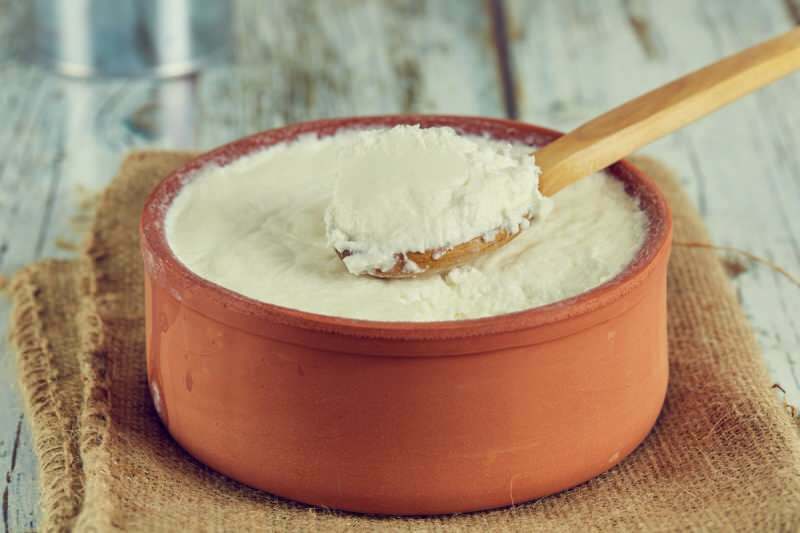 Ako vyrobiť najjednoduchší byvolí jogurt? Tipy na výrobu jogurtu z byvolieho mlieka