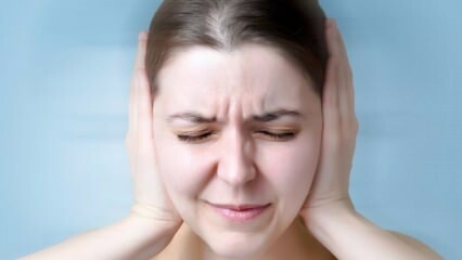 Aké sú príčiny hučania v ušiach?