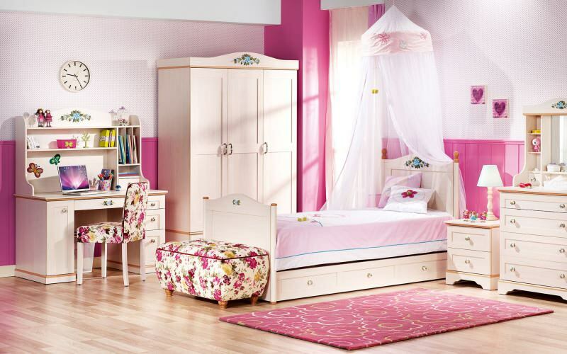 Návrhy na špeciálne dekorácie miestností pre dievčatá