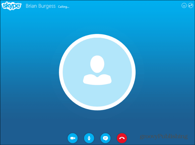 Program Skype HD Outlook nainštaloval v okne rozhovor s doplnkom