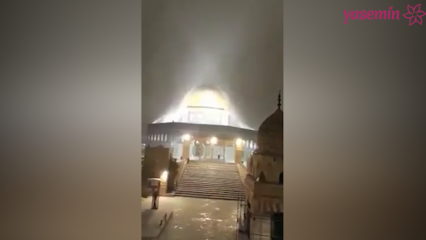 Sneh padajúci do Jeruzalema ohromený
