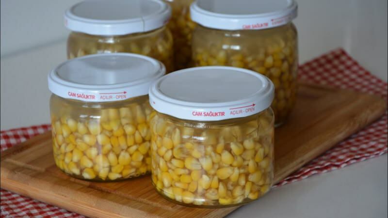 Ako variť varenú kukuricu doma? Najjednoduchší recept na konzervovanú kukuricu