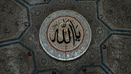 Čo je Esmaü'l-Husna (99 mien Alaha)? Upokojujúca Esmaül spomienka a význam