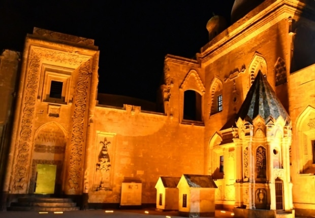 Palác İshak Pasha