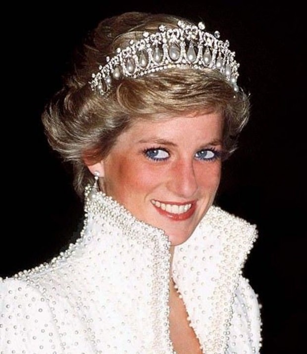 Kate Middletonová nosila korunu princeznej Diany