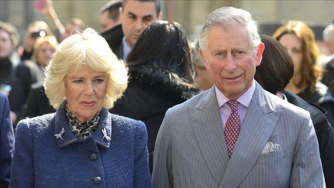 Kráľ III. Charles a jeho manželka Camilla 