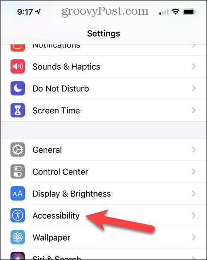 Na obrazovke Nastavenia iPhone klepnite na Prístup
