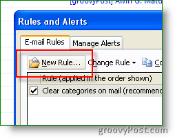 Vytvorte nové pravidlo programu Outlook a upozornenie