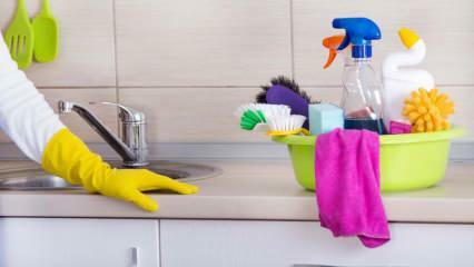 Ako čistiť kuchynské dlaždice? Ako odstrániť škvrny od kuchynských dlaždíc prírodnými metódami?