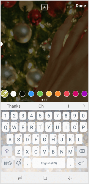 Príbehy Instagramu vyberajú farbu textu