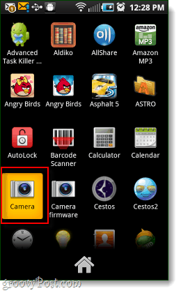 aplikácia pre fotoaparát s Androidom v zásuvke pre aplikáciu