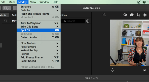 V aplikácii iMovie rozdeľte svoje video na segmenty výberom položiek Upraviť> Rozdeliť klip.