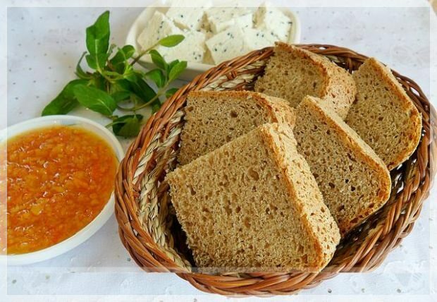 Oslabuje lupiny chlieb? Koľko kalórií celozrnného chleba?