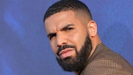 Drakeho náhrdelník vo výške 1 milión dolárov získal sociálne médiá!