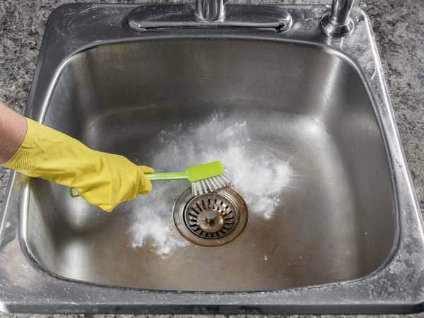 Ako prechádzajú zápachy zlých umývadiel