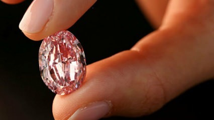 Cena je ohromujúca: „najväčší“ diamant bol predaný!