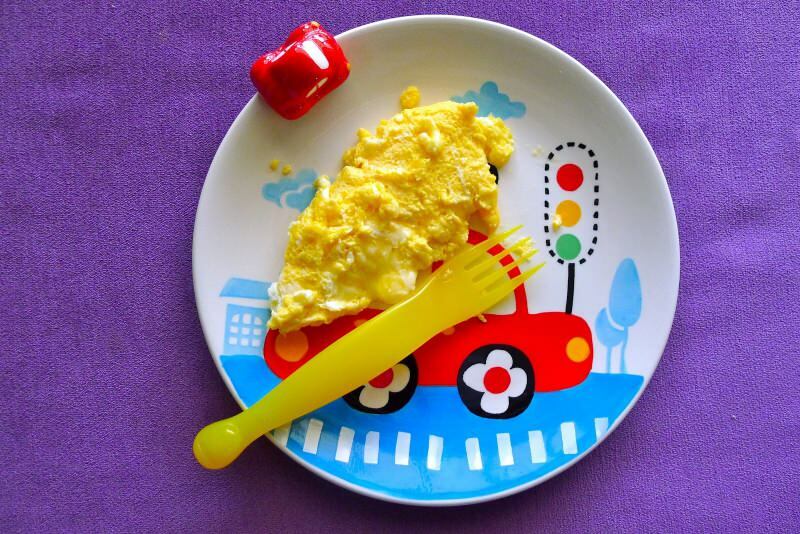 Miešané vajíčka pre dojčatá! Ako vyrobiť omeletu pre deti?