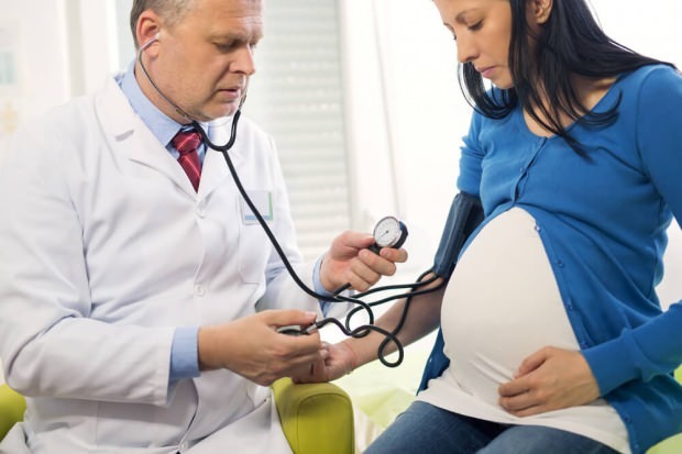 príznaky vysokého krvného tlaku počas tehotenstva