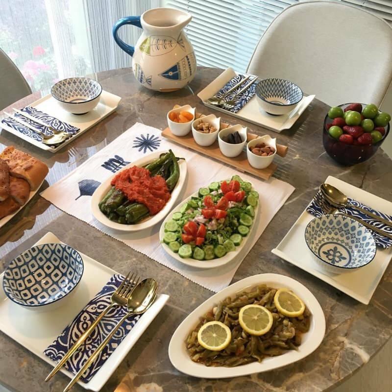 Špeciálne návrhy prezentácie pre raňajkové stoly počas ramadánskeho sviatku