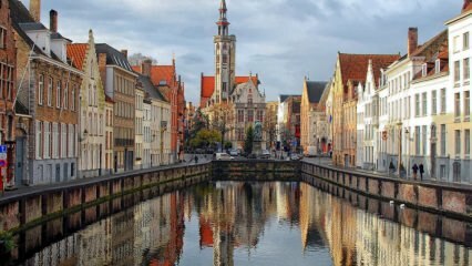 Mesto vonia čokoládou na uliciach: Brugge