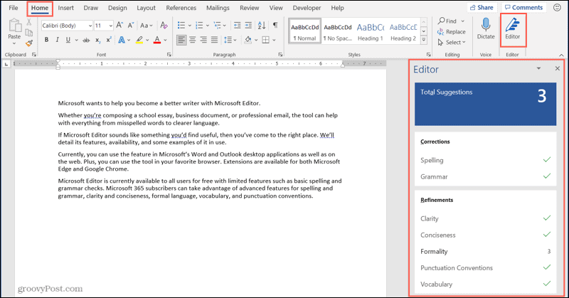 Tlačidlo Microsoft Editor a bočný panel na pracovnej ploche Word