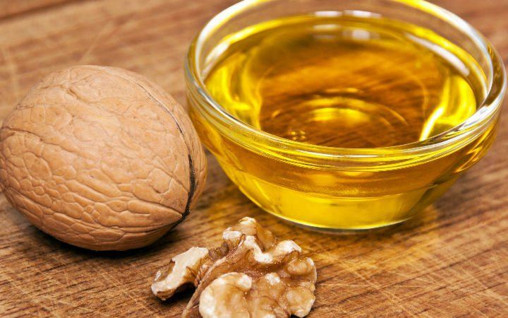 7 výhod oleja z vlašských orechov